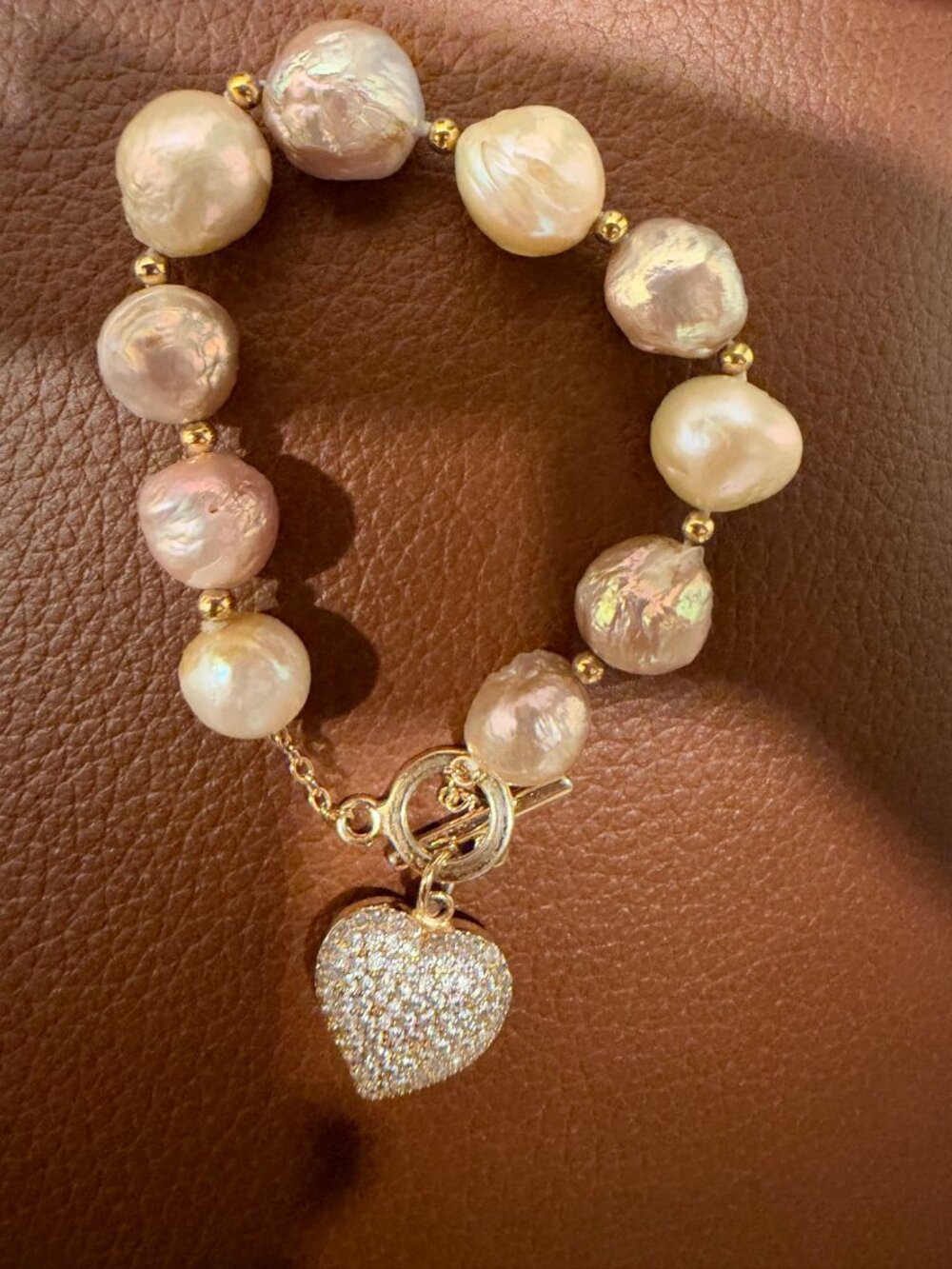 Huge Baroque Pearl Bracelet Gold Beads Crystal Heart Charm Toggle Clasp